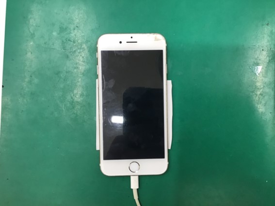 iPhone6Sのバッテリー修理　データをそのまま・最短即日修理のスマホ修理工房八王子オクトーレ店にご相談ください！